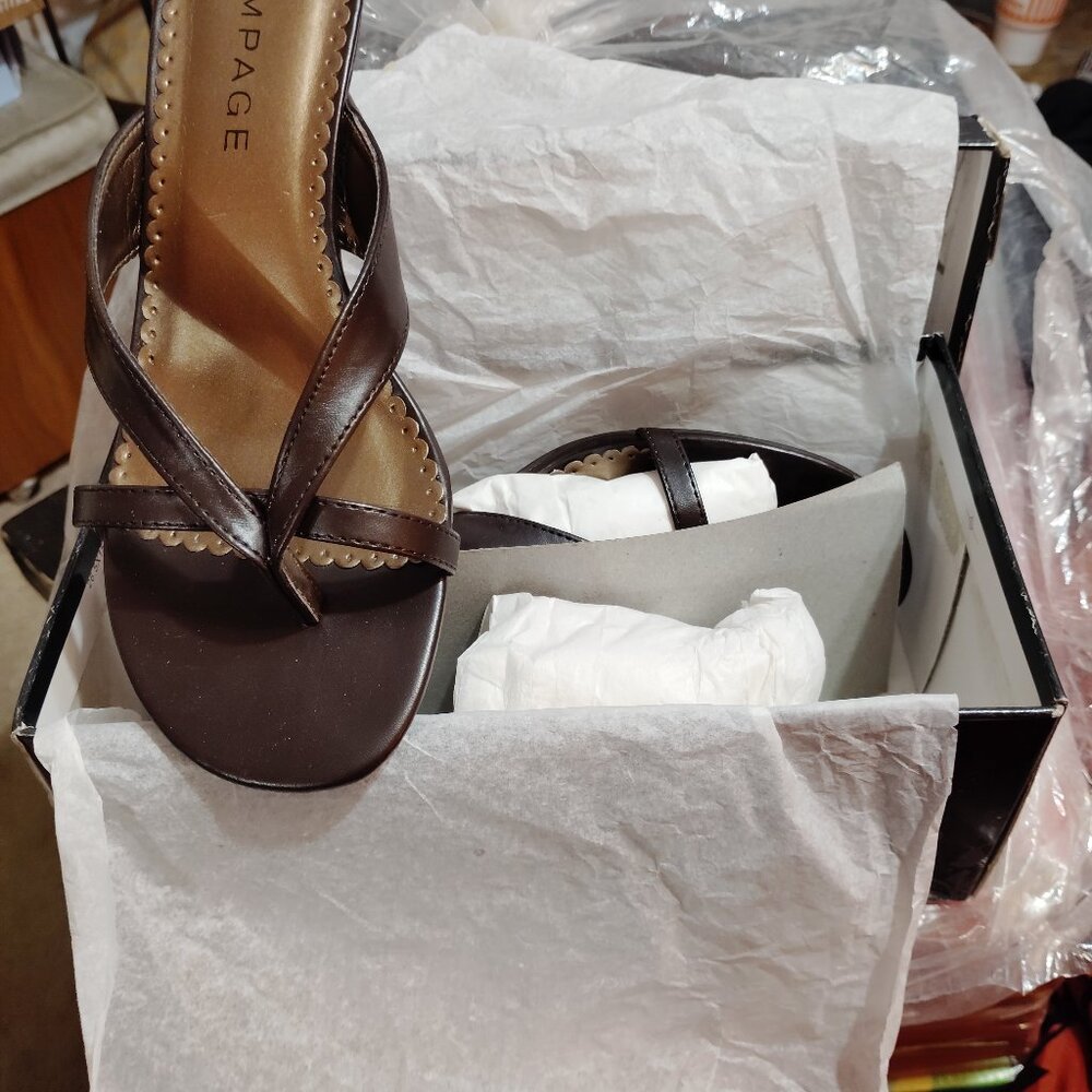 Heels,wedge heels etc.